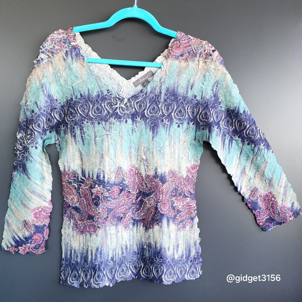 🪼NWOT  MULTI COLOURED CRINKLE TOP 3/4 SLEEVES - SIZE SMALL